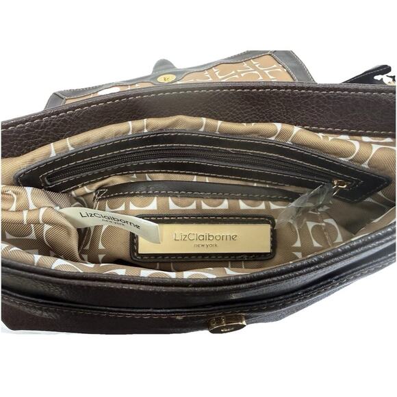 NWOT Liz Claiborne Brown Leather Crossbody plastic on zipper pulls - Picture 4 of 9